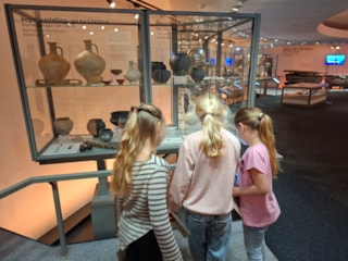 26b4894c-9490-45a6-98f0-79507f1e3a52